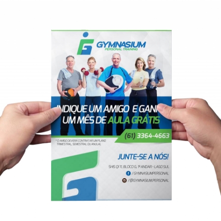COMO FUNCIONA O PROCESSO DE CRIAÇÃO DE FLYERS E PANFLETOS? Escolher criar folders, flyers, ou panfletos depende principalmente da quantidade de informações que precisam ser transmitidas. Quanto mais conteúdos, imagens, telas e desenhos esquemáticos forem necessários, maior deverá ser o material.